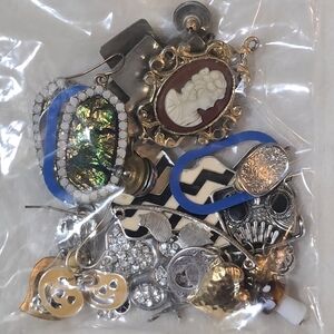 Bag Of Random Jewelry